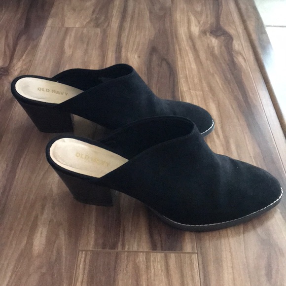 Size 9 old navy booties - Picture 2 of 2